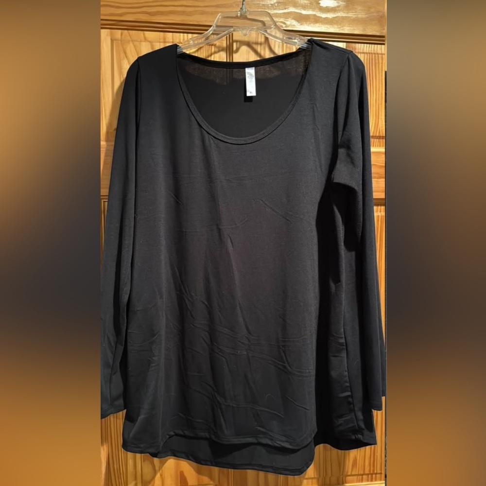 LuLaRoe Black Long Sleeve Scoop Neck Top Size XL